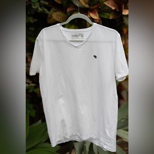 Abercrombie T Shirt